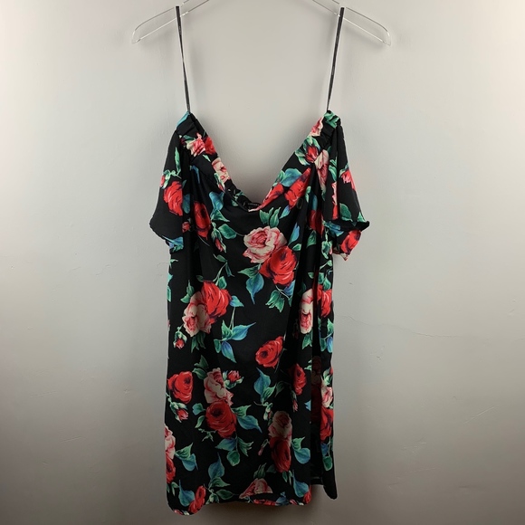 Forever 21 Dresses & Skirts - Forever 21 | Black Floral Print Dress